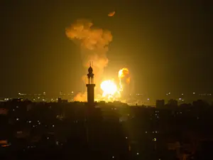 Noapte „albă” în Israel: Iron Dome a doborât zeci de rachete ale „JI”. Armata a bombardat Gaza. / Foto: Profimedia