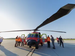 Turist spaniol, accidentat lângă Ciucaș, preluat de un elicopter SMURD - FOTO: Inquam Photos / Bogdan Buda