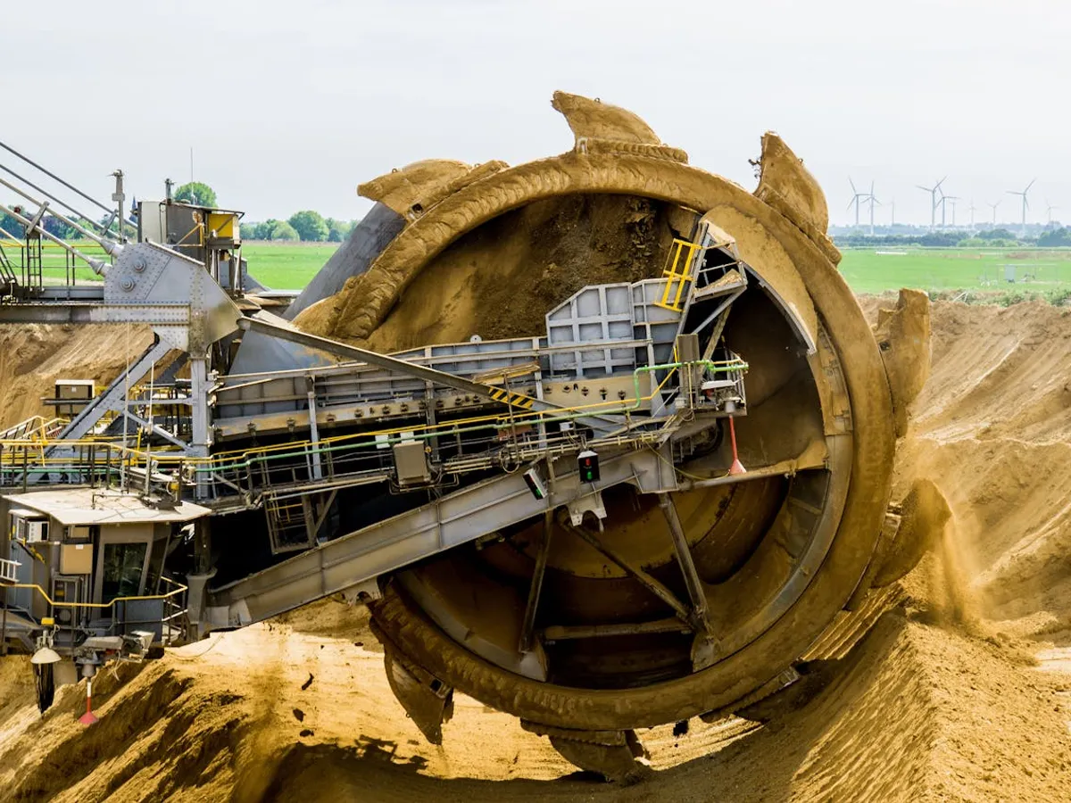 La ce metale rare a crescut foarte mult prețul în ultimele luni. Care e motivul