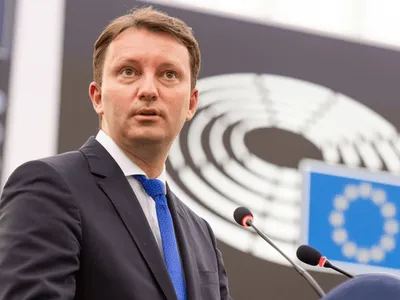 „S-a poziționat într-o antiteză clară față de Germania”. Anunțul lui Siegfried Mureșan despre decizia României în controversa momentului