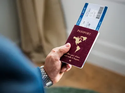 Din 2 aprilie este obligatoriu un document în țara în care 1.000.000 de români. Anunț oficial Foto: Freepi (fotografie cu caracter ilustrativ)