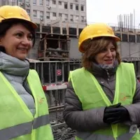 Carmen Uscatu (stânga) și Oana Gheorghiu, fondatoarele Asociației „Dăruiește Viață”