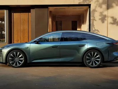 Toyota bZ7 - Foto: Toyota