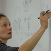 Valentina Wheeler, matematiciana care folosește geometria ca „armă” împotriva bolilor de sânge - Foto: Captură video  Australian Academy of Science