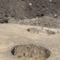 O fermă de porci ascundea artefacte vechi de mii de ani. Descoperire rară dinainte de Hristos Foto: captură video Antena3