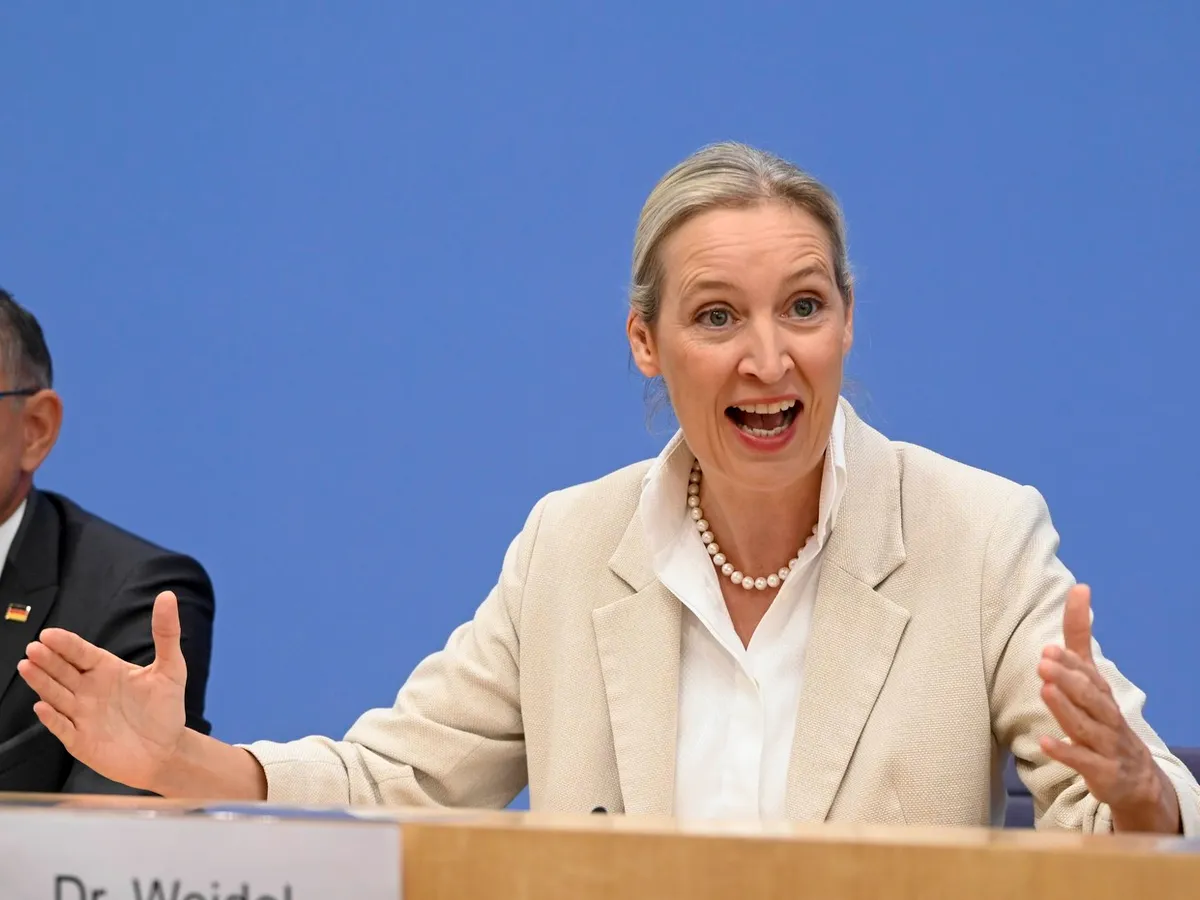Sătui de migranți și LGBT, est-germanii au votat AfD condus de o femeie măritată cu o migrantă din Sri Lanka