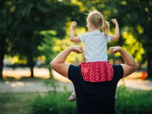 Care români iau un ajutor de 700 de lei de la 1 ianuarie. Ministrul muncii spune cum se dau banii - Foto: Freepik