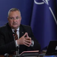 Prim-ministrul Nicolae Ciucă participă la ședința de guvern, la Palatul Victoria din București, miercuri 5 aprilie 2023 - Foto: Inquam Photos / George Călin