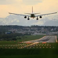 Un zbor Miami-Londra a făcut cale întoarsă din cauza unei pasagere care refuza să poarte mască/FOTO: Unsplash