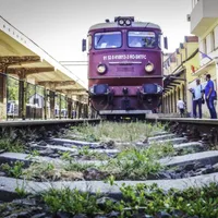 Panică pe calea ferată. Incendiu cu degajări mari de fum la vagon de tren. Pasagerii evacuați urgent - Foto: Profimedia images