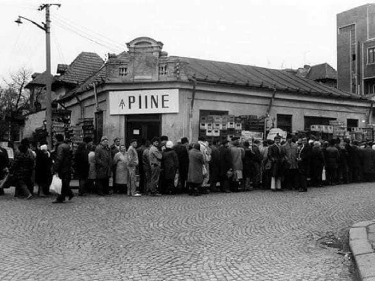 Cum arăta o cartelă de alimente din timpul lui Ceaușescu