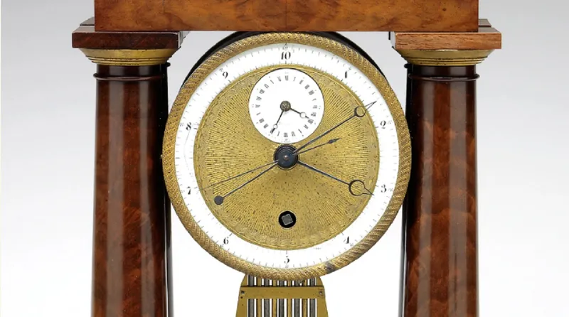 Ceas decimal -Foto:  Muzeul Fitzwilliam, Universitatea din Cambridge