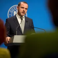 Alexandru Rogobete, ministrul Sănătăţii, cere demisia şefului Centrului de Arşi de la Floreasca - Foto: Profimedia Images