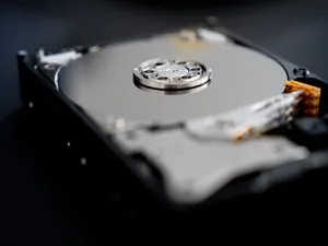 Politia Română dă 10.240.322 lei hard disk-uri externe până la 12TB pentru informațiile clasificate - Foto: Profimedia images