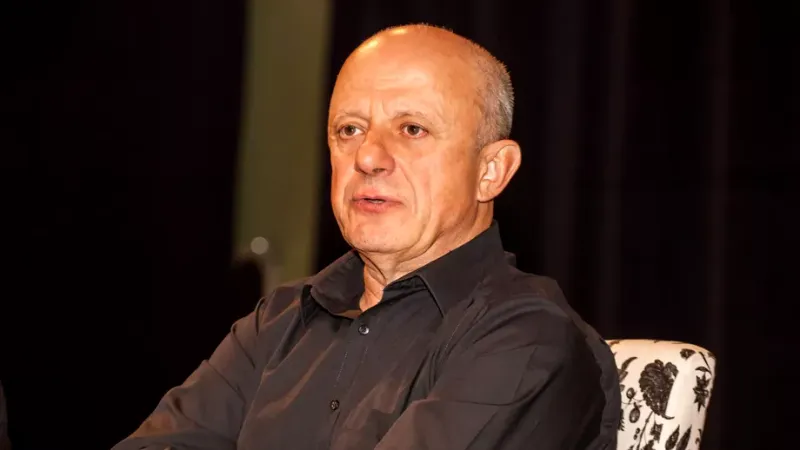 Un alt actor o ia după Puric: „Am ajuns minoritar în țara mea. nu am dreptul  să iubesc tricolorul” / fanatik.ro
