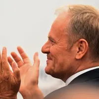 Premierul polonez Donald Tusk, iniţiatorul Zidului Comemorării - Foto: Profimedia Images