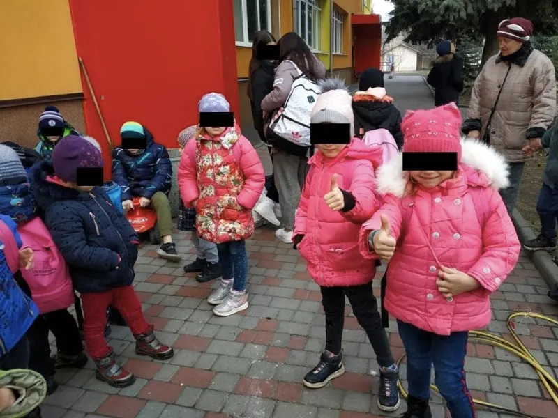 43 de copii orfani care au fugit din Dnipro au ajuns la Iaşi/FOTO: ziaruldeiasi.ro