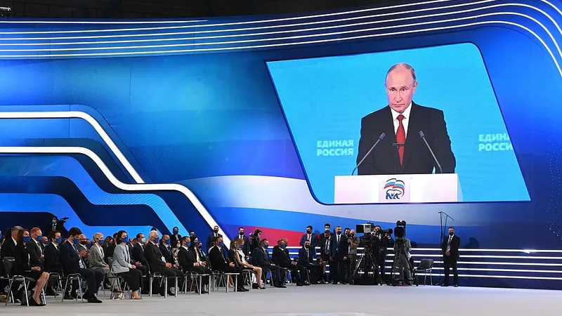 Sfârșitul aparențelor din Rusia lui Putin. Când „democrația controlată” devine dictatură asumată/FOTO: ziaruldeiasi.ro