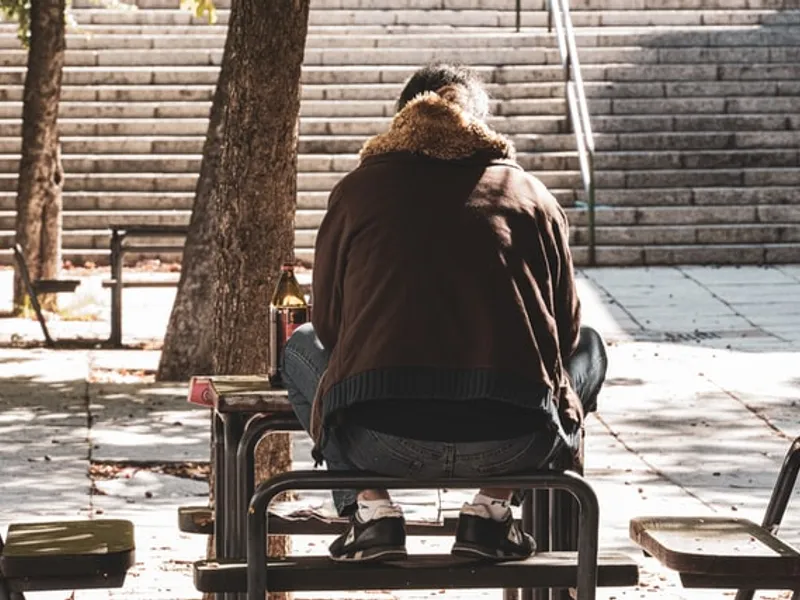 Obligat să se vaccineze, un român din Suedia a băut o ladă de bere ca să elimine serul din organism/FOTO: Unsplash