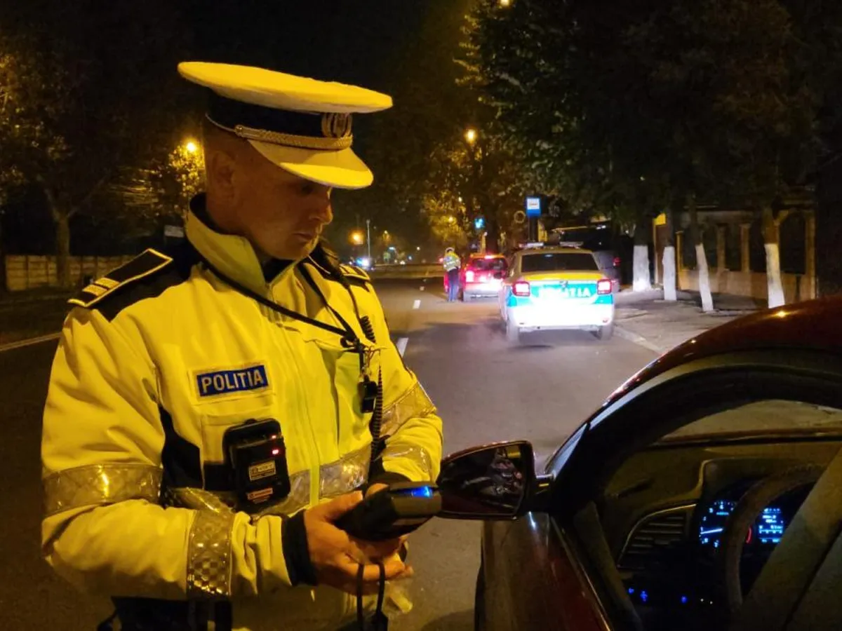 Ce au descoperit polițiștii în mașina unui șofer prins băut la volan. Nu avea nici permis auto - Foto: Arhiva MAI / imagine cu caracter ilustrativ