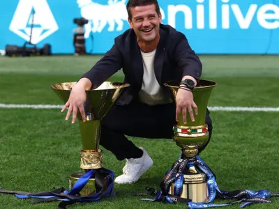 Cristi Chivu i-a lăsat fără cuvinte pe italieni, după festivitatea de premiere: ”M-au tras și m-au împins. Eu nu am vrut”