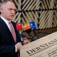 Presa austriacă „rupe ușa tăcerii” în problema Schengen: „Ungaria dă drumul la refugiați” - FOTO: Profimedia