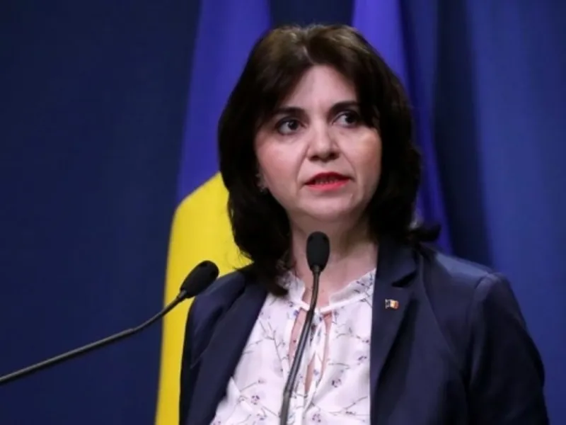 Monica Anisie, ministrul Educației