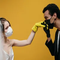Umorul pe seama COVID dăunează măsurilor de protecție. Foto Pexels.com
