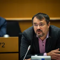 Ghinea: Guvernul nu reușește să facă reforme pentru că toți așteaptă să se termine congresul PNL/FOTO: Facebook/CristianGhinea