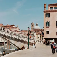 Supraturism: Turiștii vor plăti mai mult în 2015 pentru a vizita un oraș european iubit de români: FOTO - Pexels(imagine cu rol ilustrativ)