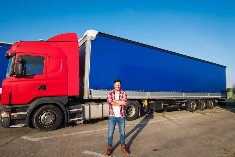 Camion - Foto: magnific