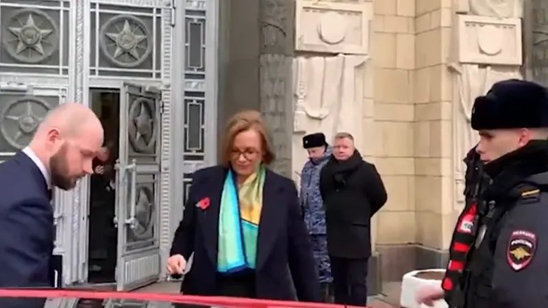 Ambasadorul britanic, chemată să dea explicații la Moscova după atacul dronelor asupra Crimeei - FOTO: Twitter