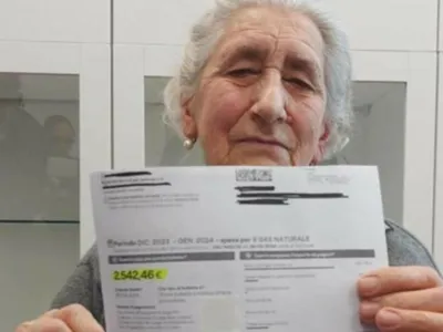 Factura de infarct primită de o bătrâne pentru consumul la gaze. Femeia trăiește dintr-o pensie mică - Foto: ILGIORNALE.IT / imagine cu caracter ilustrativ