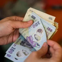 Cine sunt românii care primesc 10% în plus la salariu? Unii au salarii și de 10.000 de lei - Foto: Profimediaimages.ro