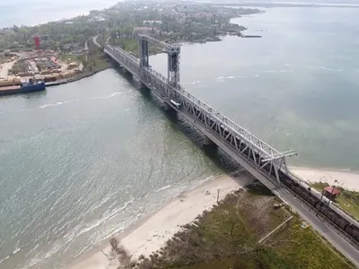 podul de la Zatoka a fost ținta a sute de atacuri - Foto: Profimedia Images