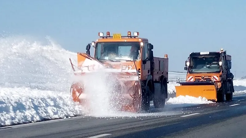 Autofreză Unimog / Foto: DRDP Iasi Oficial