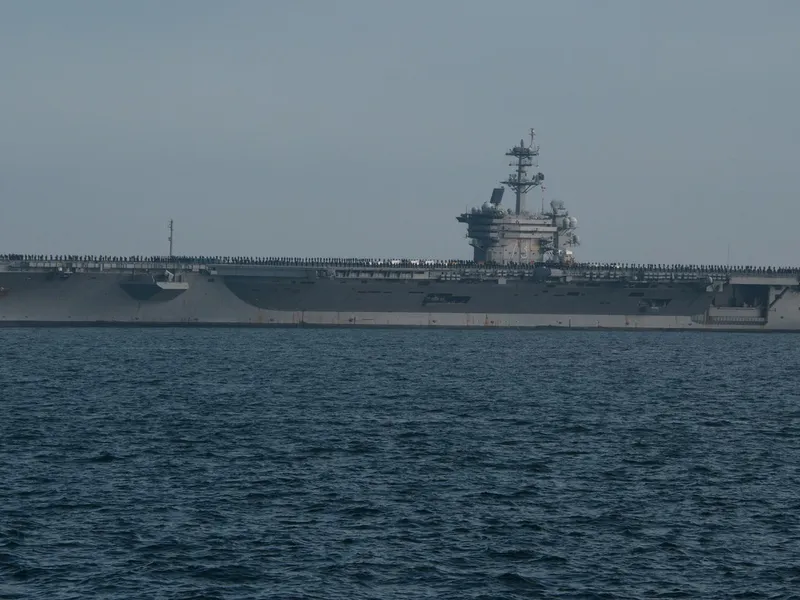 Portavionul nuclear USS George Washington înfruntă nave chineze în Pacific. Ce arsenal are -  Foto: profimediaimages.ro