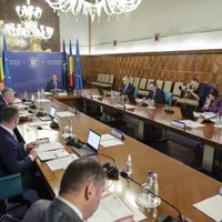 Premierul Ciucă, în ședință cu miniștrii. / Foto: Inquam Photos / Octav Ganea