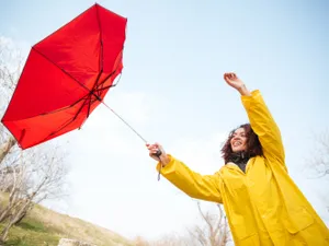 Vremea se va mai încălzi în următoarele zile. La ce să ne așteptăm în zilele următoare? Foto: Freepik (fotografie cu caracter ilustrativ)