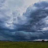Județul din România care se află sub cod roșu de furtuni violente. Ce au transmis meteorologii? - Foto: Observator / imagine rol ilustrativ