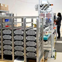 Fotovoltaicele profită de o a doua viaţă bateriilor uzate provenite de la automobilele electrice - Foto: Profimedia Images (imagine cu rol ilustrativ)