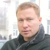 Interlopul Mironescu, care-a comandat o bombă sub mașina unui rival, ar putea scăpa după 10 ani de închisoare Foto: vremeanoua.ro