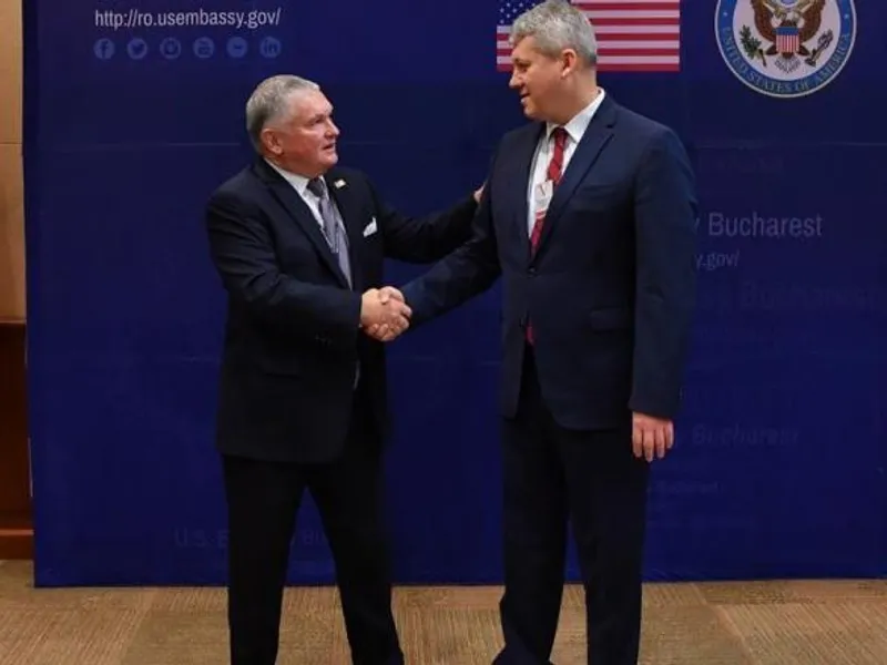 Ambasadorul SUA Adrian Zuckerman s-a întâlnit cu ministrul justiției, Cătălin Predoiu// Foto: just.ro