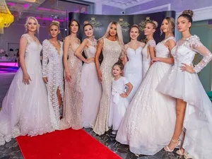 Sofia Natalia, fetița Biancăi Drăgușanu, pe catwalk la 5 anișori. / Foto: click.ro