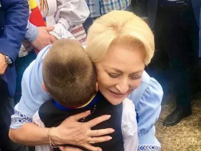 Bine ai plecat, Viorica Dăncilă!/FOTO: facebook.com