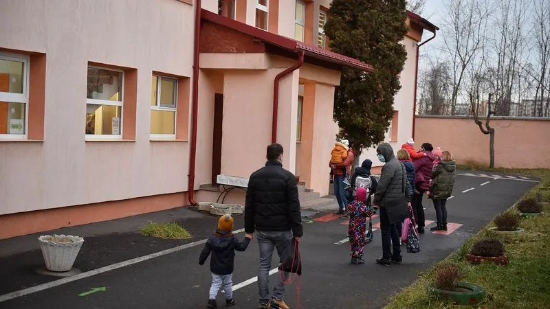 Școala, închisă cu un record de 481 elevi infectați/Inquam Photos / Alex Nicodim