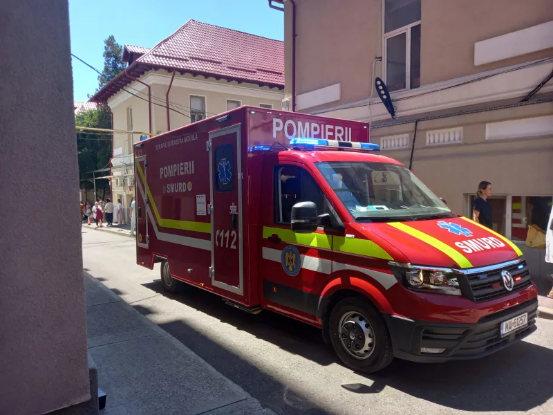 O tânără a născut în cafenea în timpul incendiului de la Maternitatea din Iași. Panică  - Foto: Isu Iasi