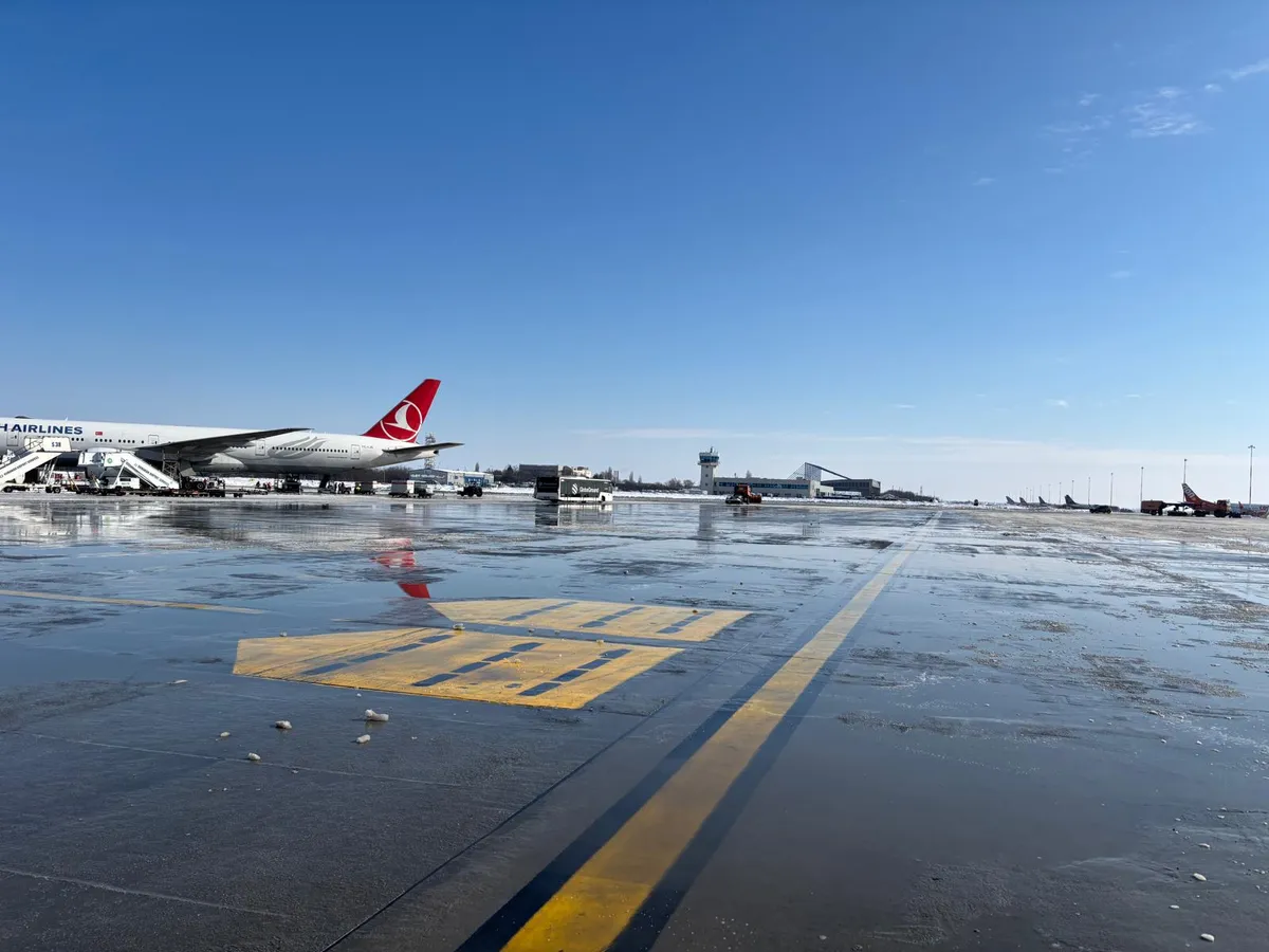Pista Aeroportului Otopeni - Foto: CNAB