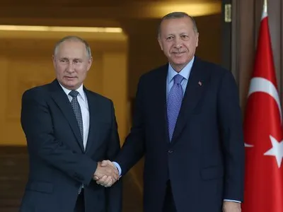 Erdogan a vorbit la telefon cu Putin şi i-a cerut să înceteze imediat ostilitățile / Hurriyet