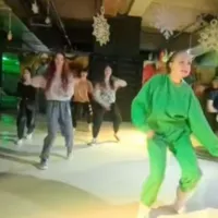 Alexia dansând - Foto: Captură Video